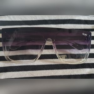 QUAY SUNGLASSES